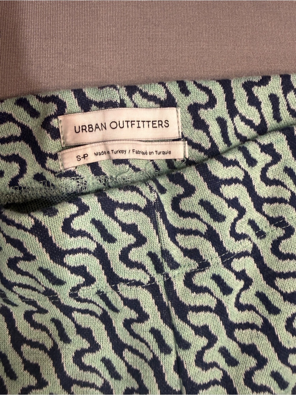Urban Outfitters Women’s Green/Black Geometric Boot Cut Flare Pants Size S